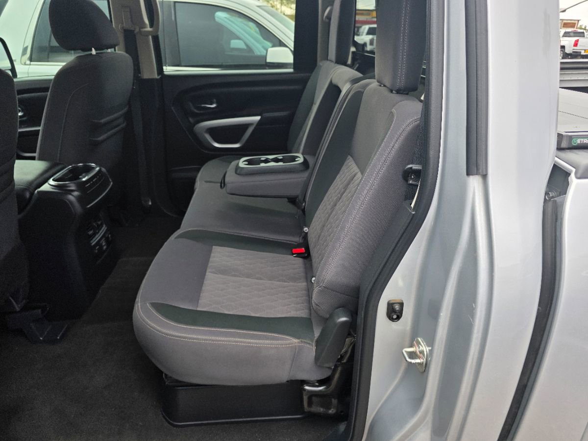 Used 2020 Nissan Titan SV w/ SV Convenience Package AWD/4WD image 29