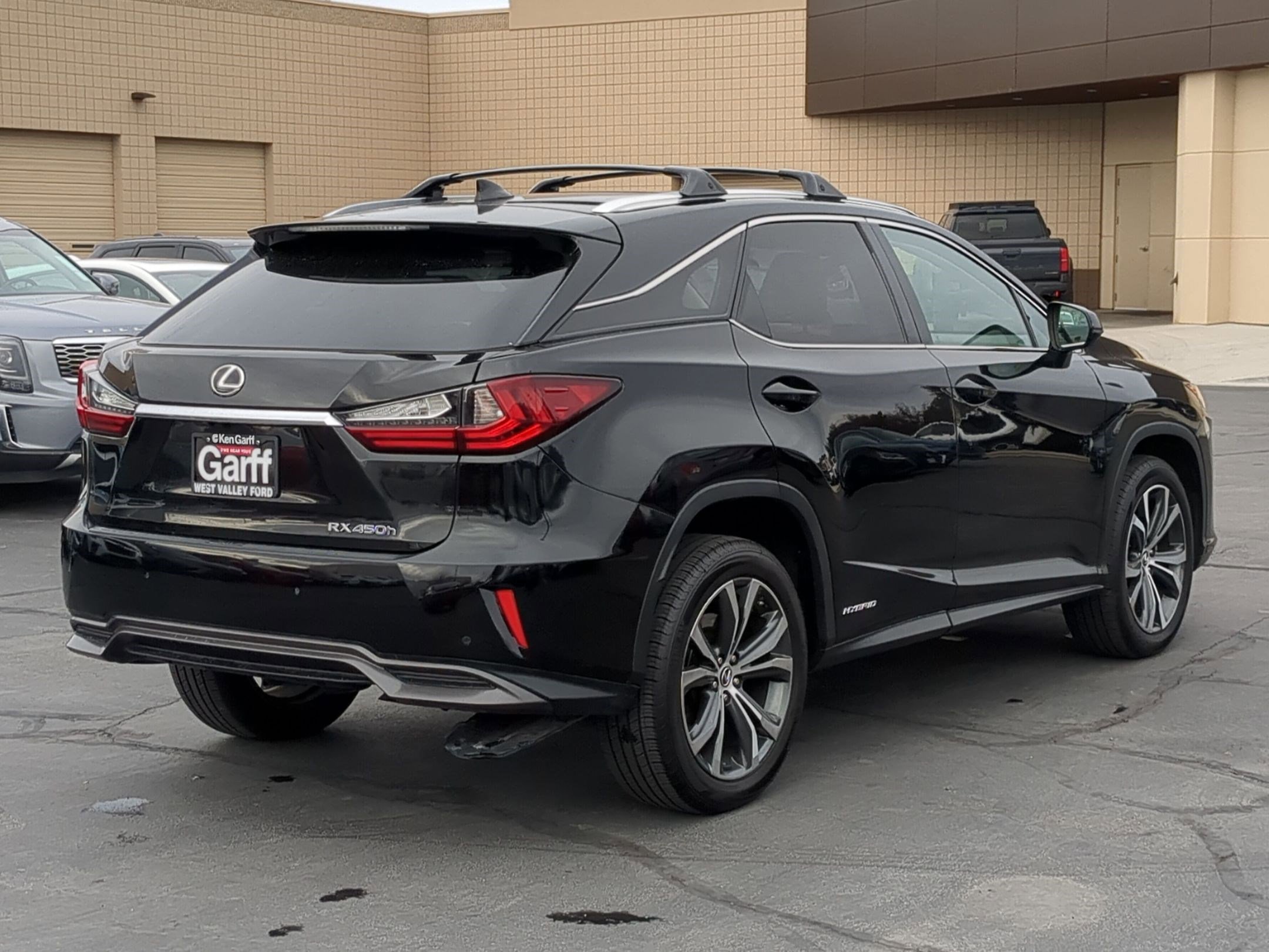 Used 2019 Lexus RX 450h AWD w/ Navigation Package image 3