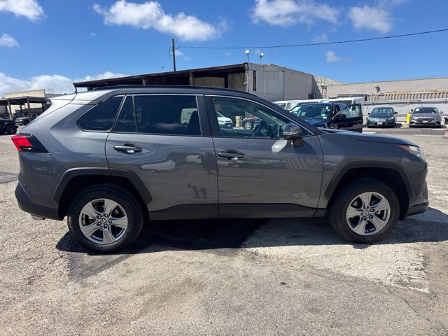 Used 2024 Toyota RAV4 XLE AWD/4WD image 3