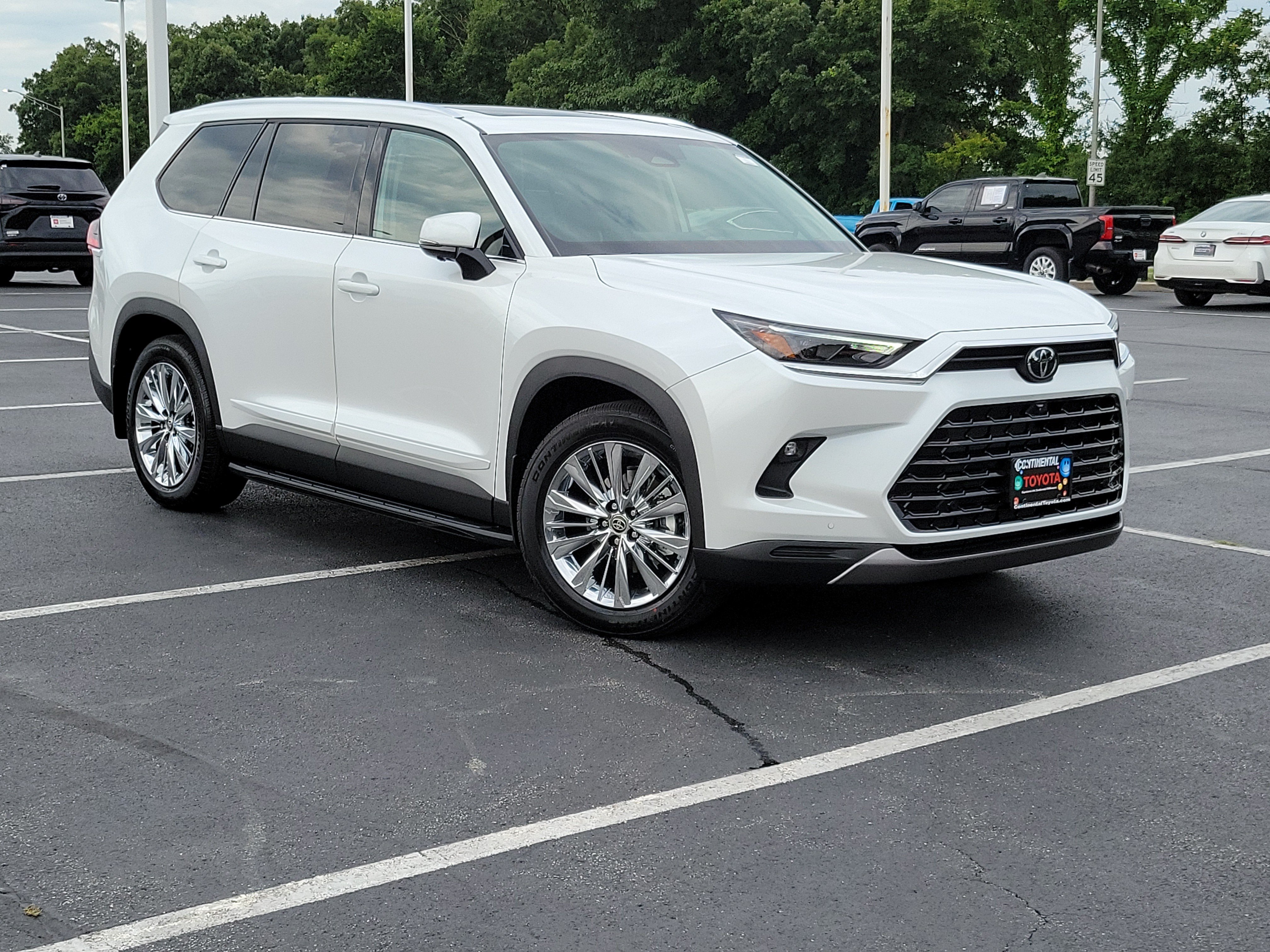 New 2026 Toyota Grand Highlander AWD image 34