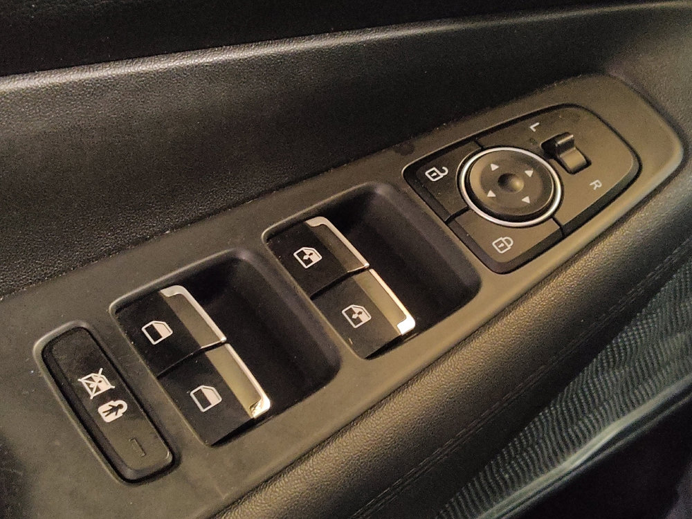 Used 2020 Hyundai Santa Fe SEL image 27