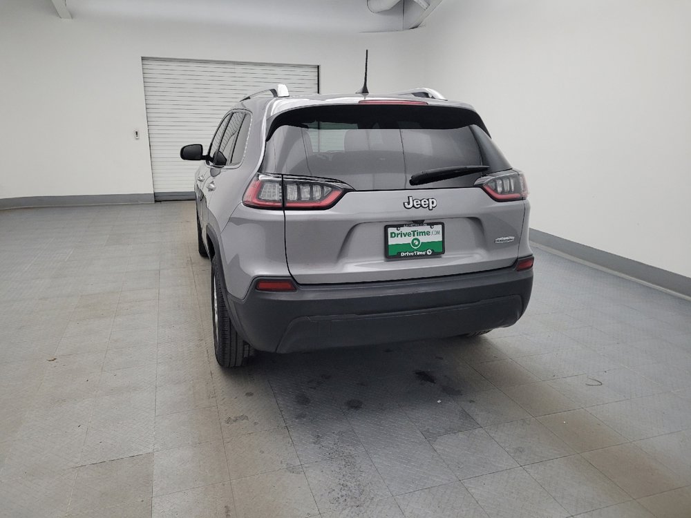 Used 2019 Jeep Cherokee Latitude w/ Popular Appearance Group image 6