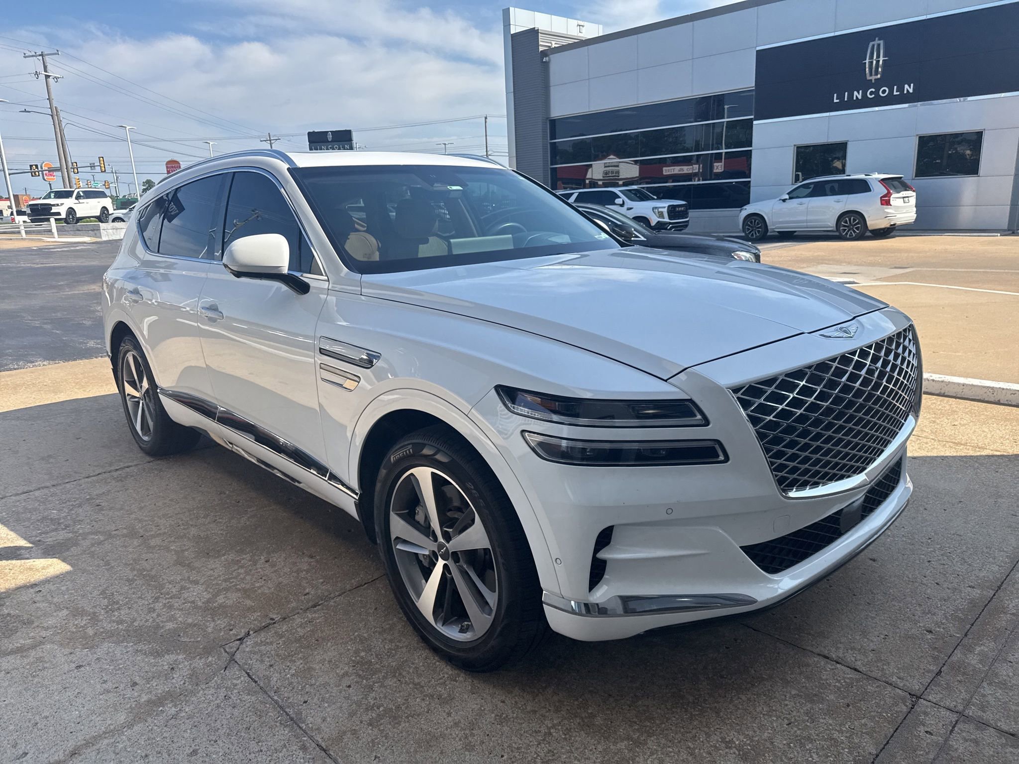 Used 2022 Genesis GV80 3.5T Advanced + AWD/4WD image 12
