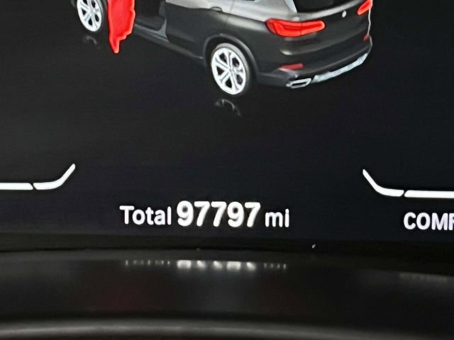 Used 2019 BMW X5 xDrive40i w/ Executive Package AWD/4WD image 48