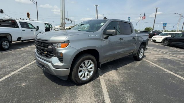 Used 2023 Chevrolet Silverado 1500 Custom AWD/4WD image 4