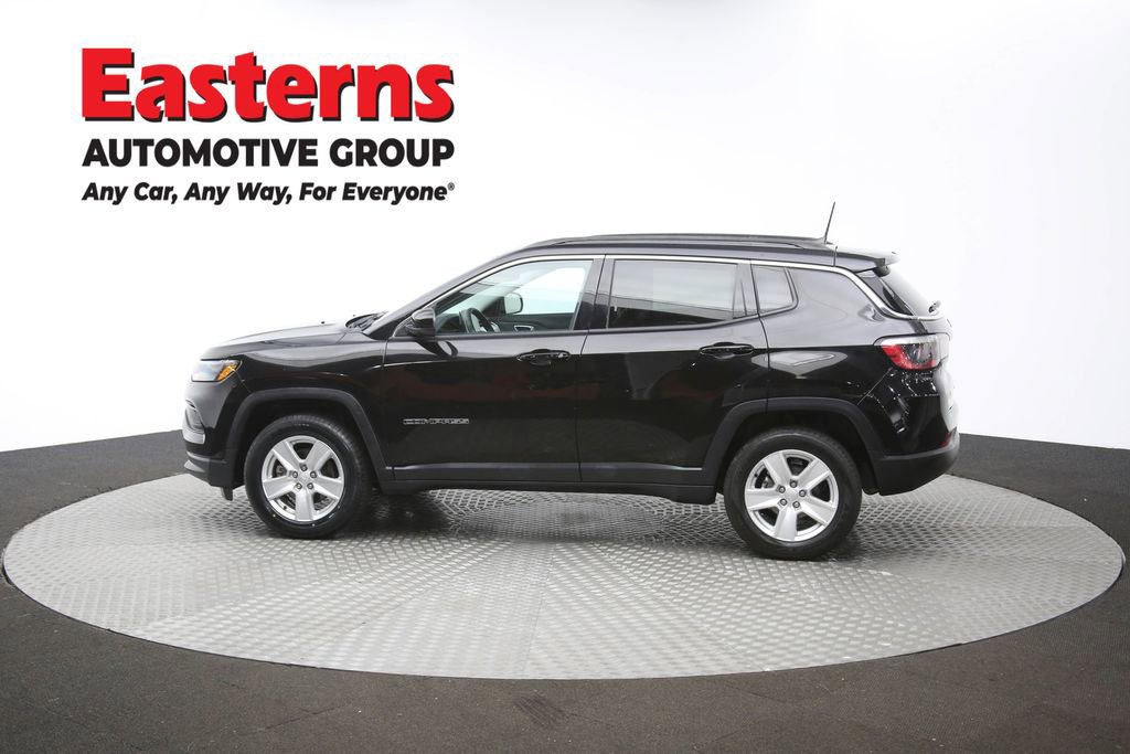 Used 2022 Jeep Compass Latitude w/ Sun and Sound Group image 58