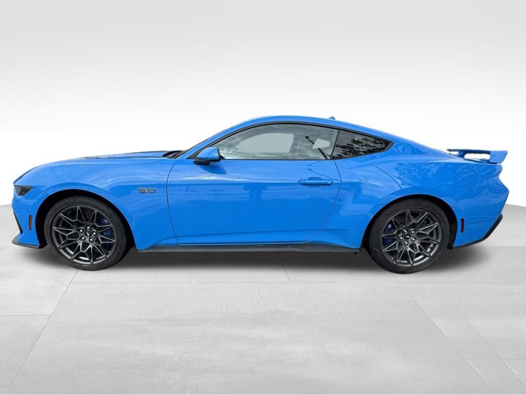 Used 2025 Ford Mustang GT Premium w/ GT Performance Package image 13