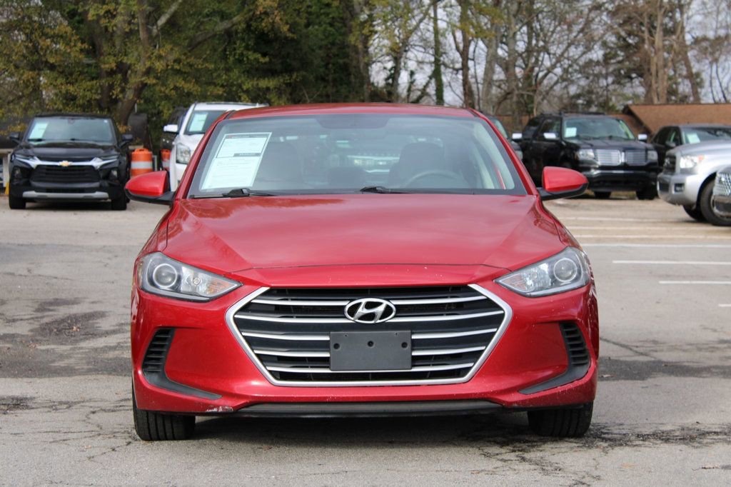 Used 2018 Hyundai Elantra SEL image 2