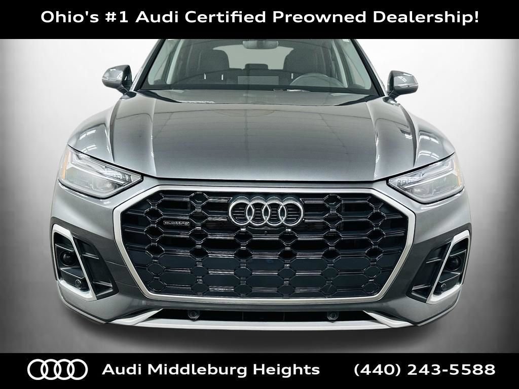 Certified 2025 Audi Q5 e Premium Plus w/ Premium Plus Package AWD/4WD image 2