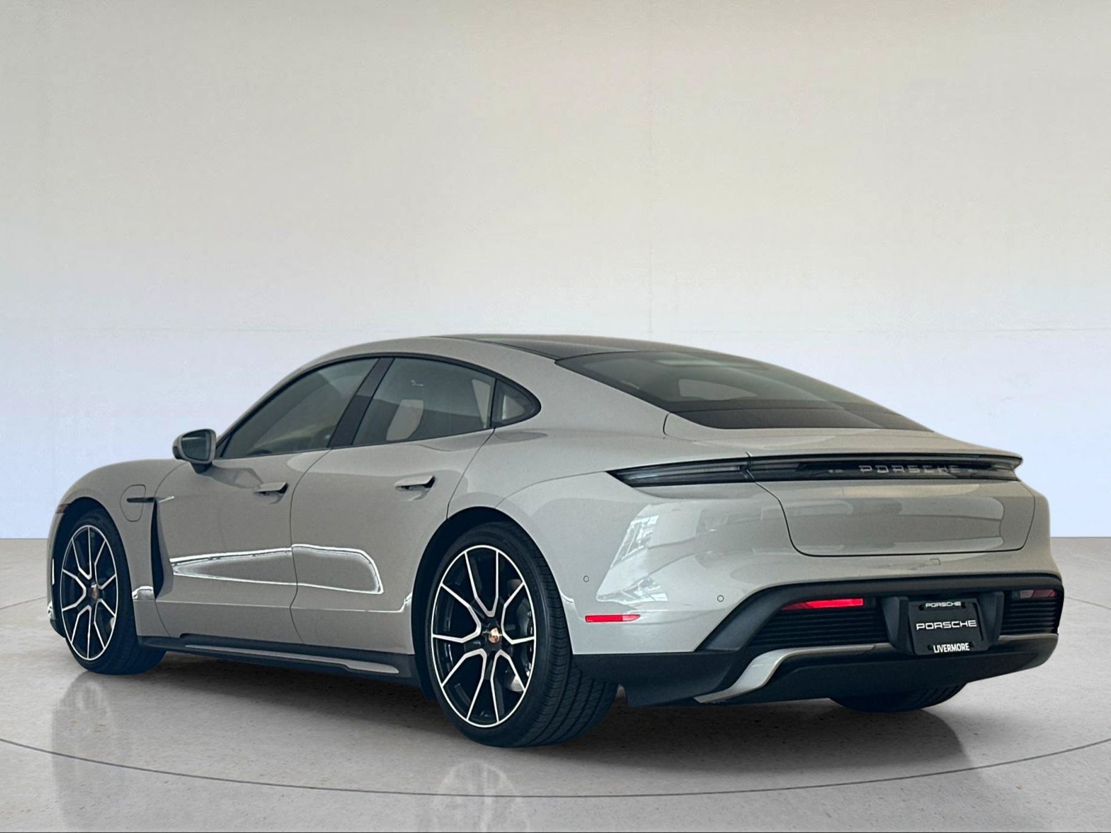 New 2026 Porsche Taycan AWD/4WD image 3