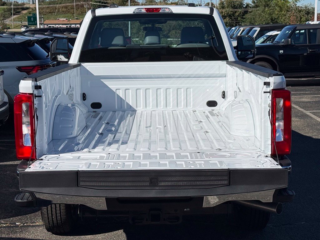 New 2027 Ford F250 XL w/ XL Chrome Package AWD/4WD image 23