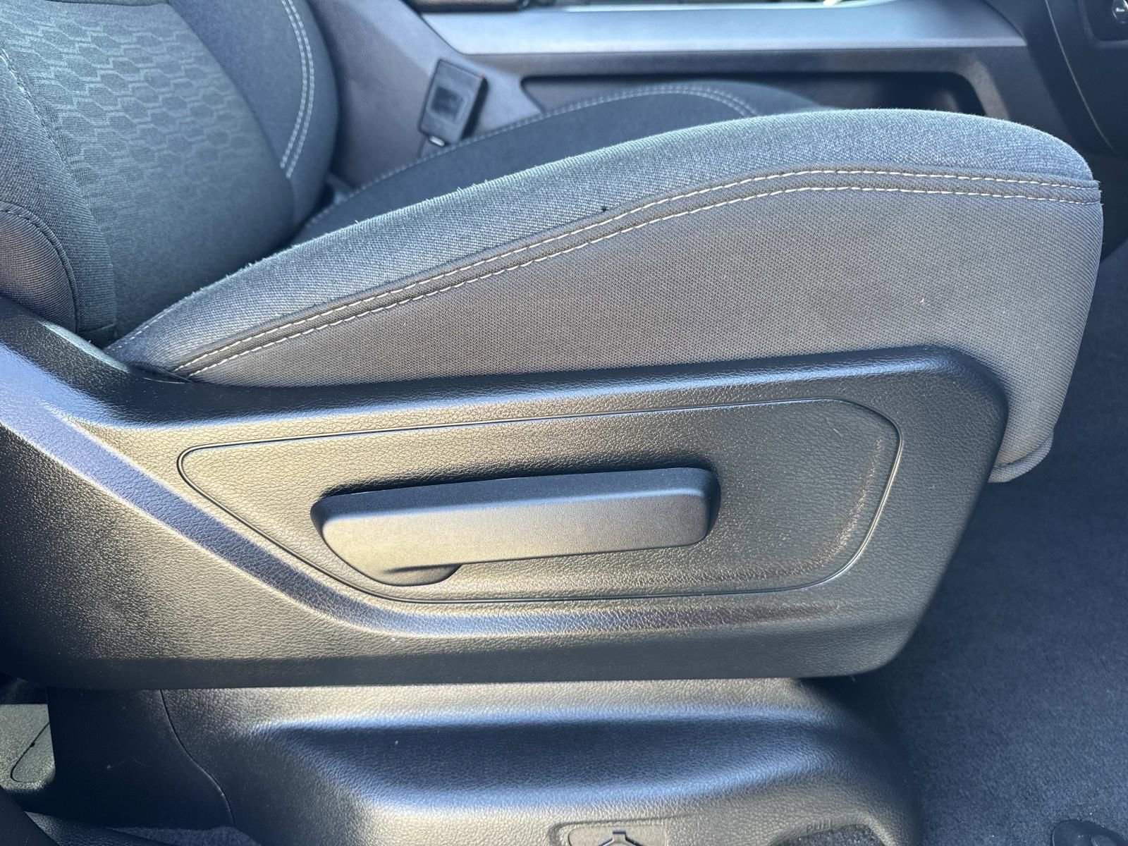 Certified 2025 RAM 1500 Big Horn AWD/4WD image 12