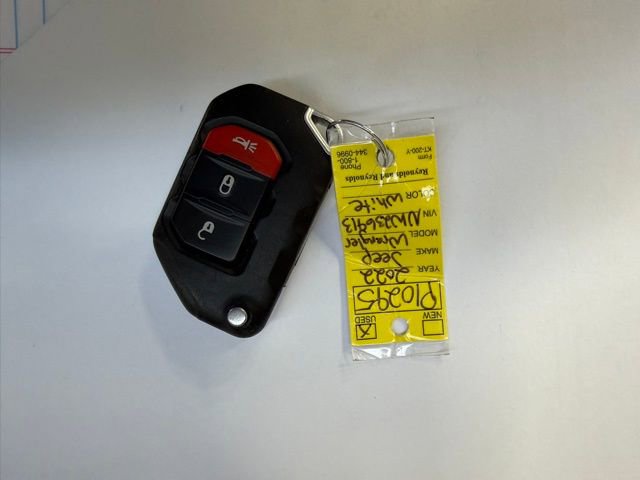 Used 2022 Jeep Wrangler Unlimited Sahara image 40