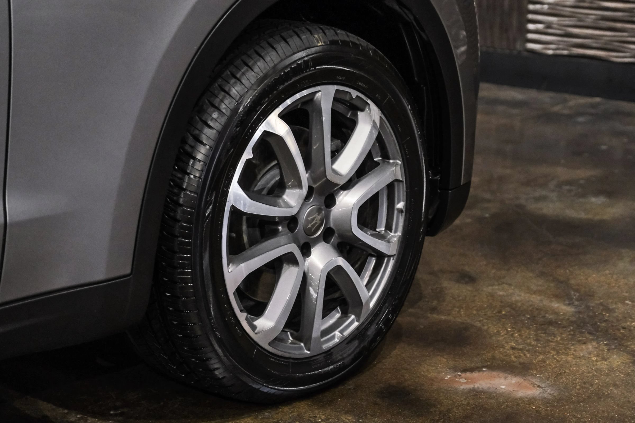 Used 2017 Maserati Levante AWD/4WD image 55