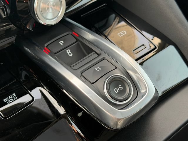 Certified 2025 Acura MDX w/ Technology Package FWD image 30