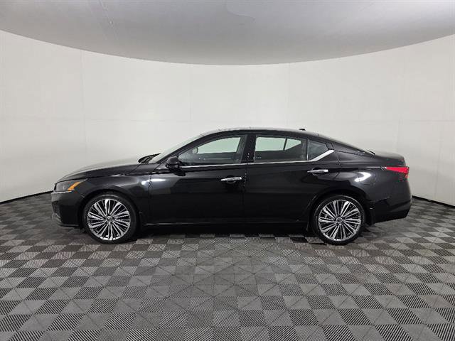 Used 2023 Nissan Altima 2.5 SL image 8