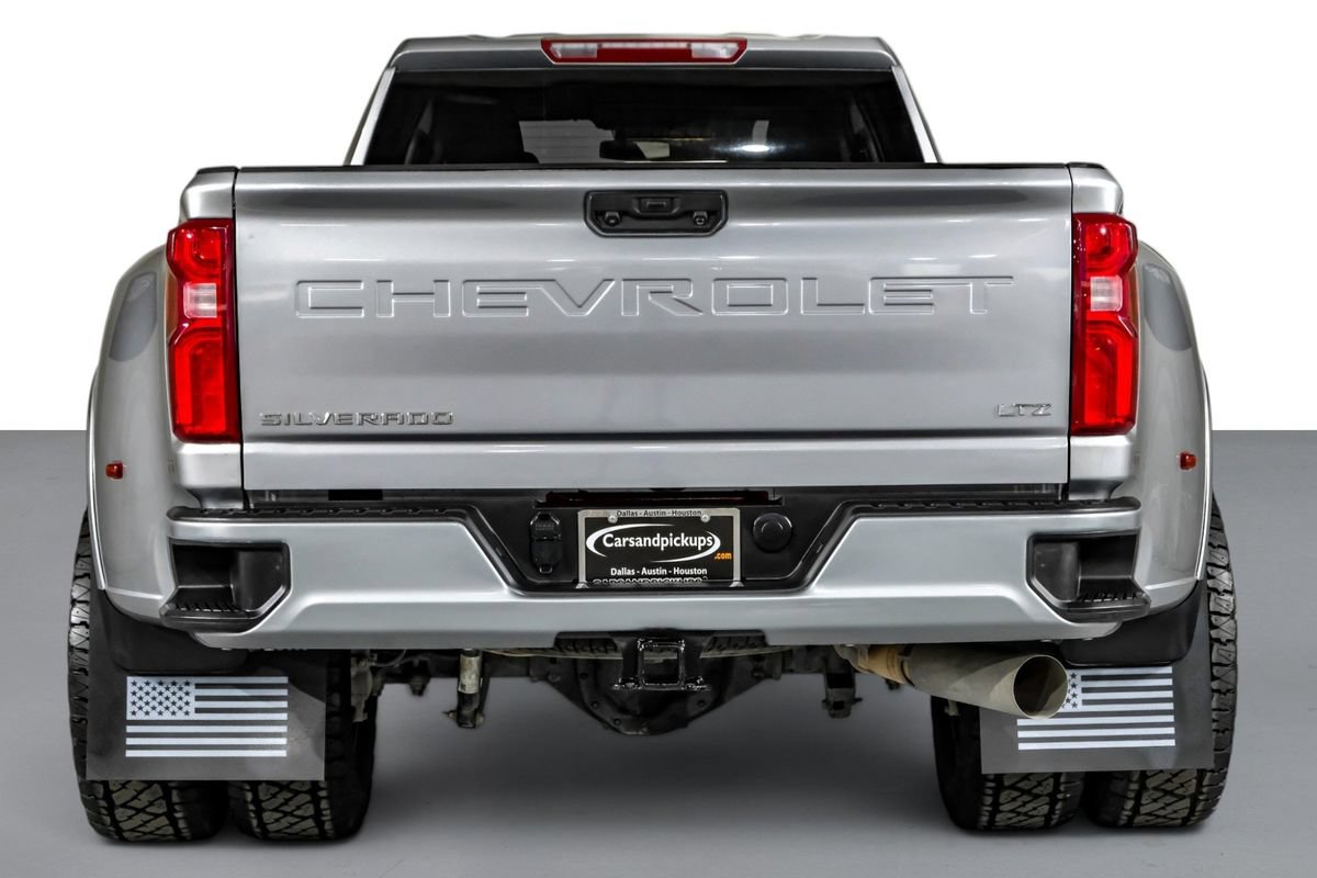 Used 2025 Chevrolet Silverado 3500 LTZ w/ LTZ Convenience Package AWD/4WD image 10