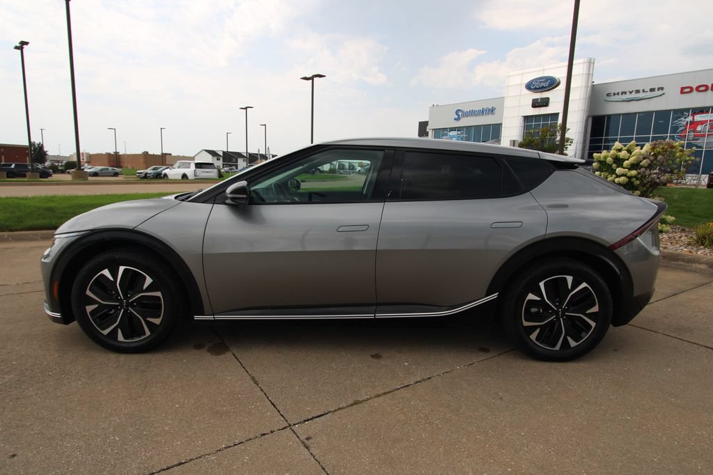 Used 2024 Kia EV6 Wind AWD/4WD image 17