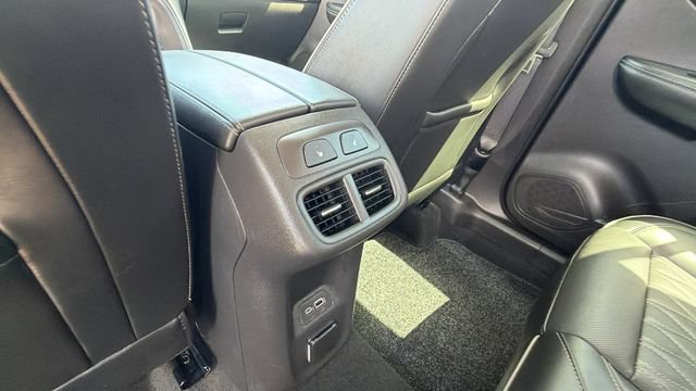 Used 2023 Buick Envision Avenir FWD image 17