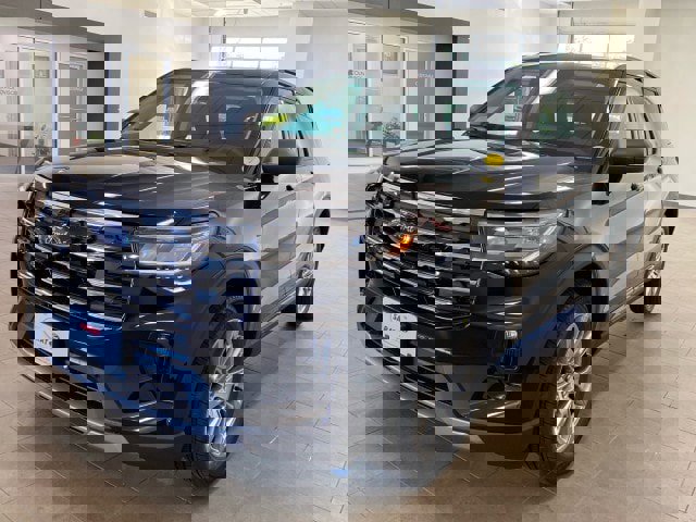 New 2026 Ford Explorer Active w/ Active Comfort Package image 4