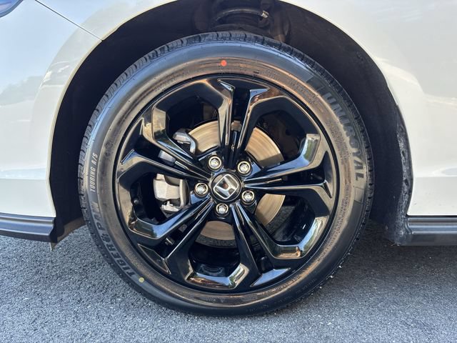 Used 2025 Honda Accord SE image 10