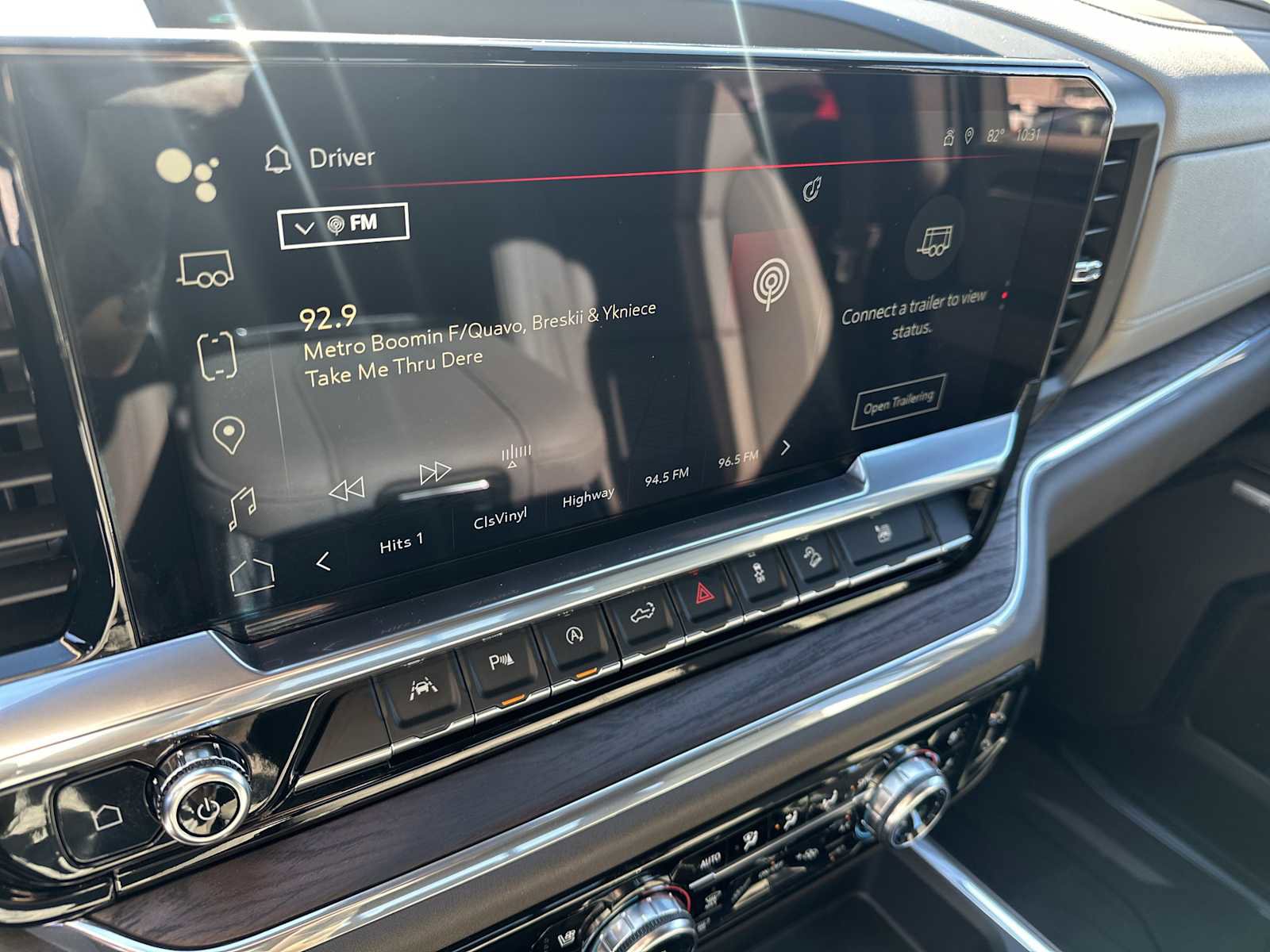 Used 2024 GMC Sierra 1500 SLT w/ SLT Premium Plus Package image 18