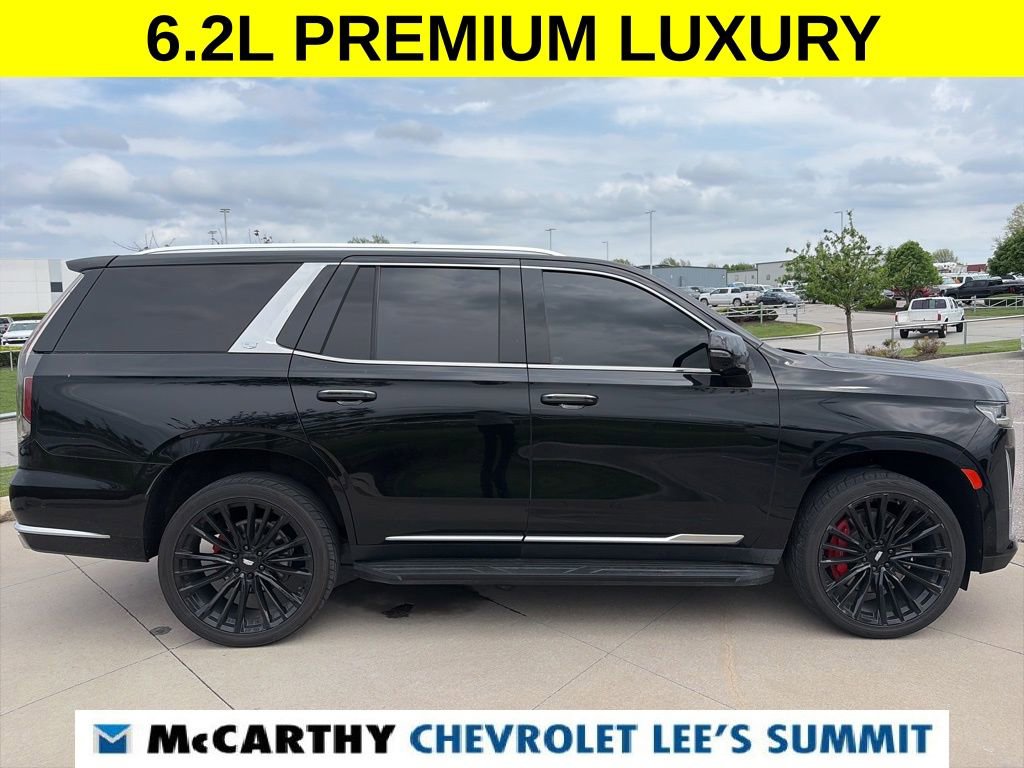 Used 2023 Cadillac Escalade Premium Luxury w/ LPO, Illumination Package AWD/4WD image 19