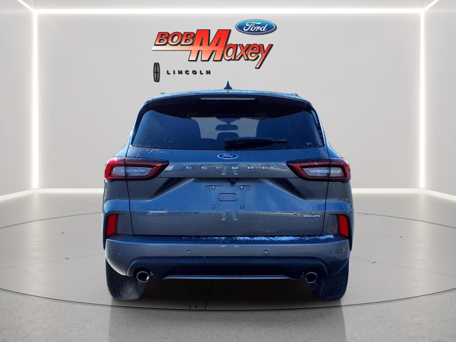 Used 2024 Ford Escape ST-Line w/ Tech Pack #1 AWD/4WD image 6