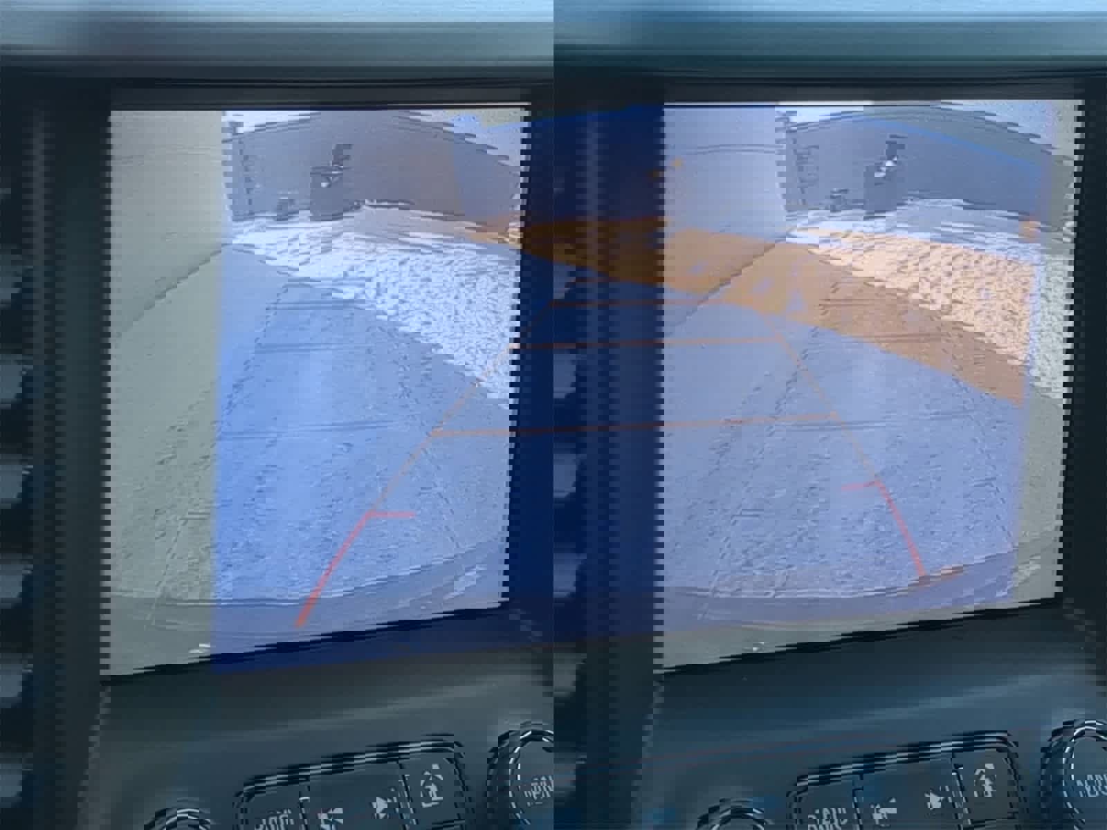 Used 2018 GMC Acadia SLT image 35