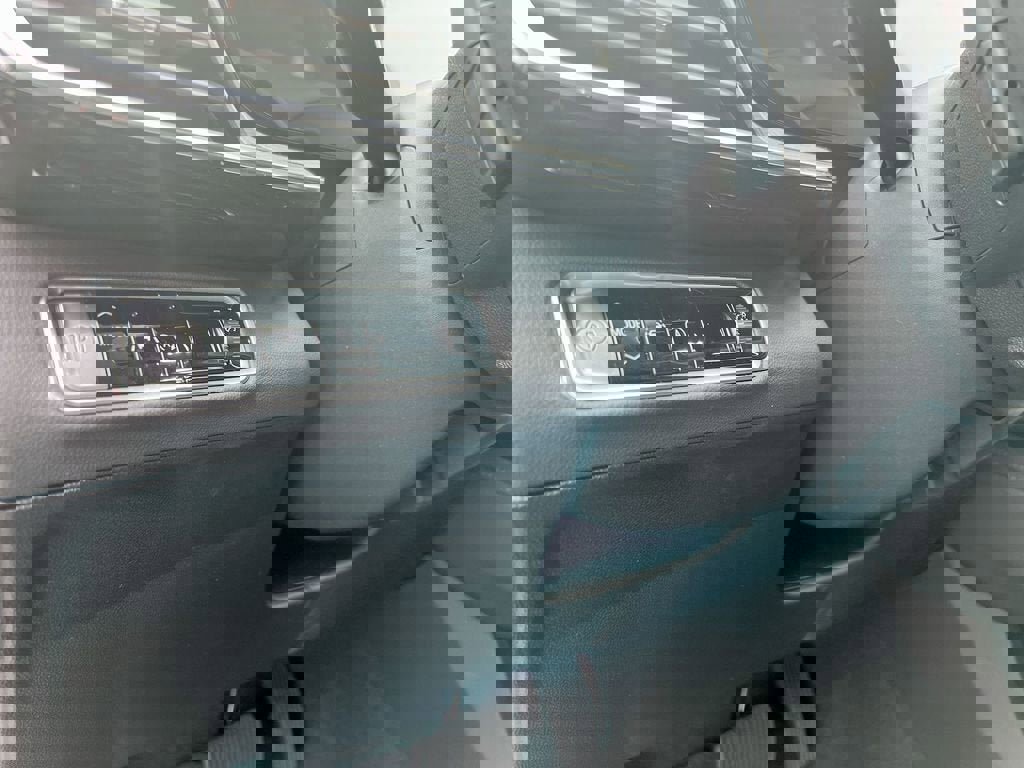 New 2026 Buick Envision Preferred image 16