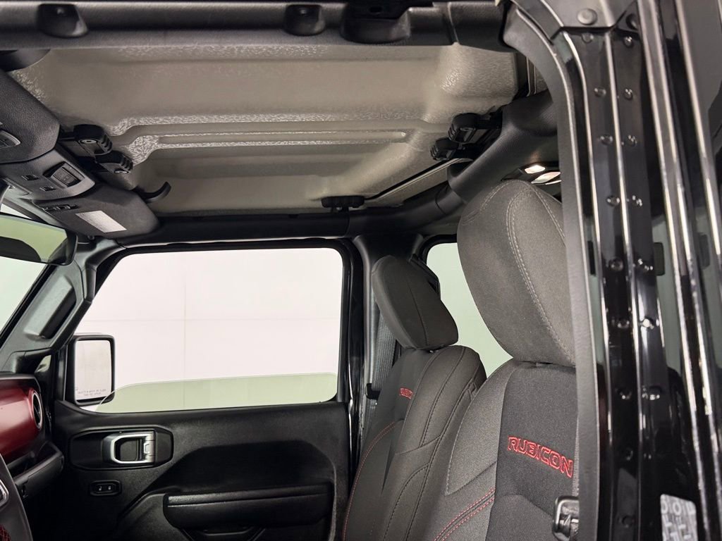Certified 2023 Jeep Gladiator Rubicon w/ Cold Weather Group image 23
