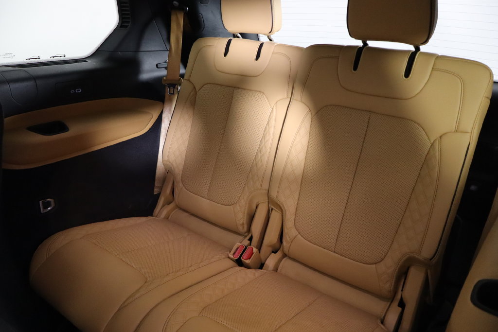 Used 2022 Jeep Grand Cherokee L Summit AWD/4WD image 17