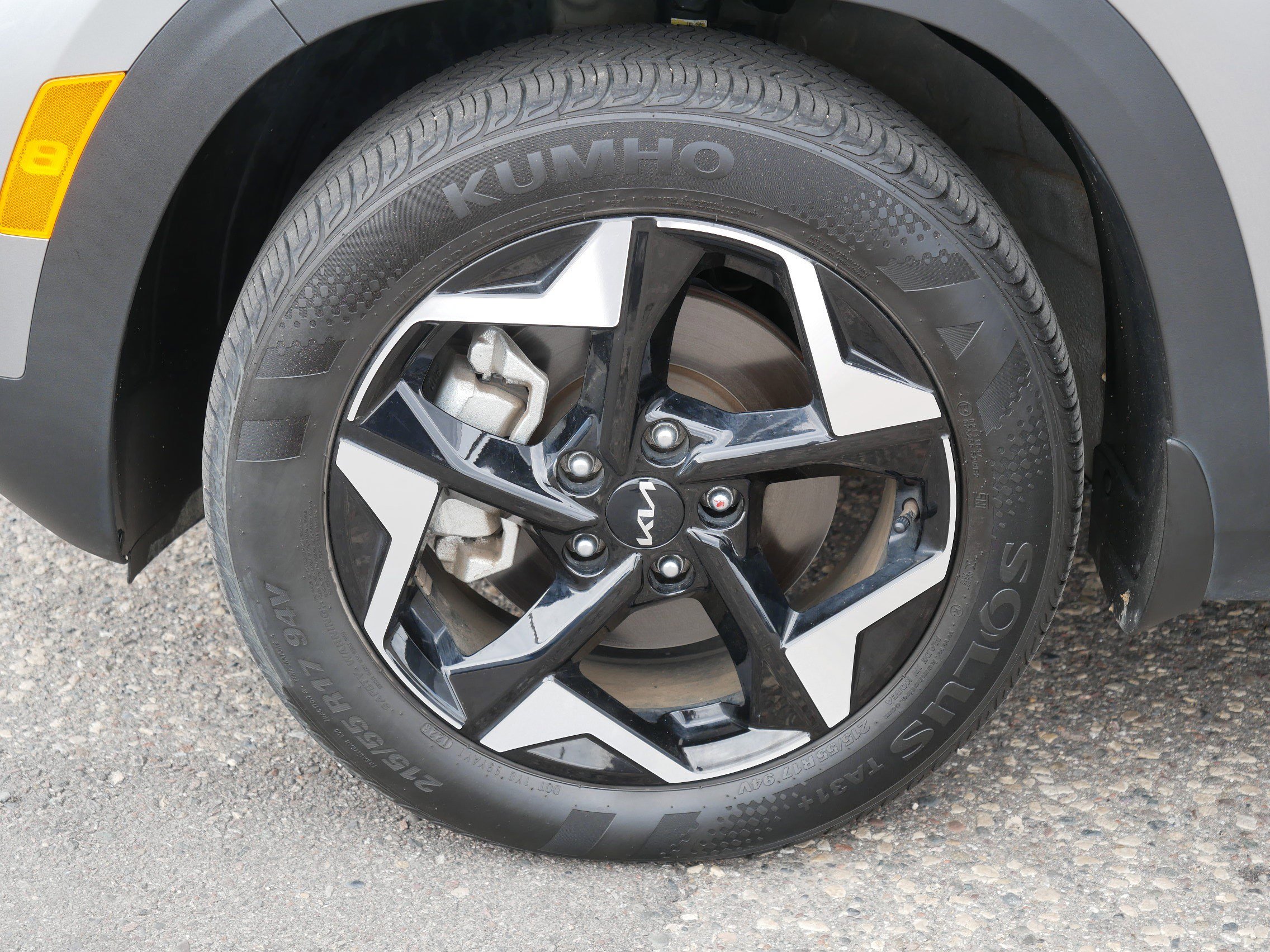 Used 2024 Kia Seltos EX AWD/4WD image 15