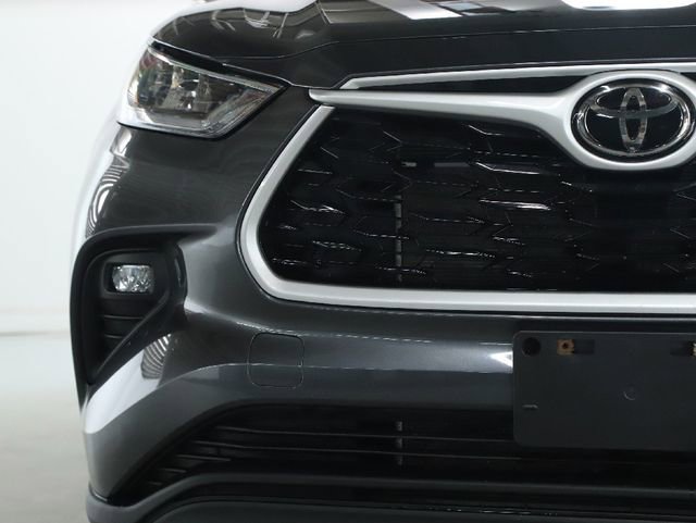 Used 2023 Toyota Highlander Limited image 7