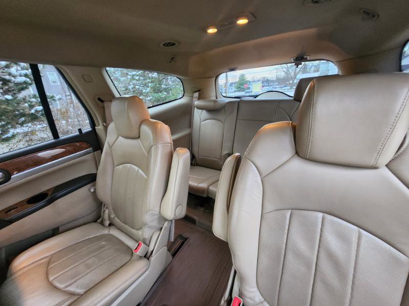 Used 2009 Buick Enclave CXL w/ Entertainment Package #3 image 13