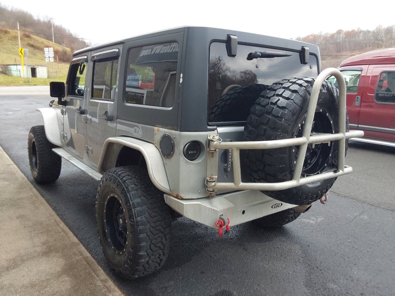 Used 2013 Jeep Wrangler Unlimited Sport image 5