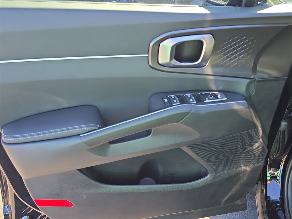New 2026 Kia Sorento LX image 19