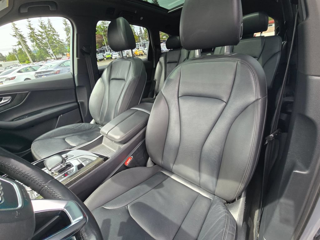 Used 2019 Audi Q7 3.0T Premium AWD/4WD image 24