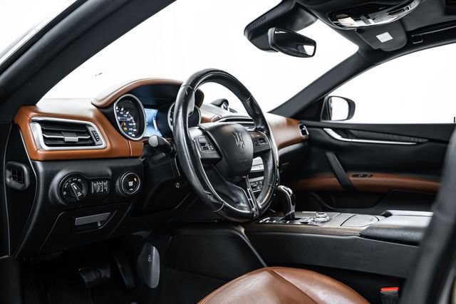 Used 2018 Maserati Ghibli S Q4 image 15