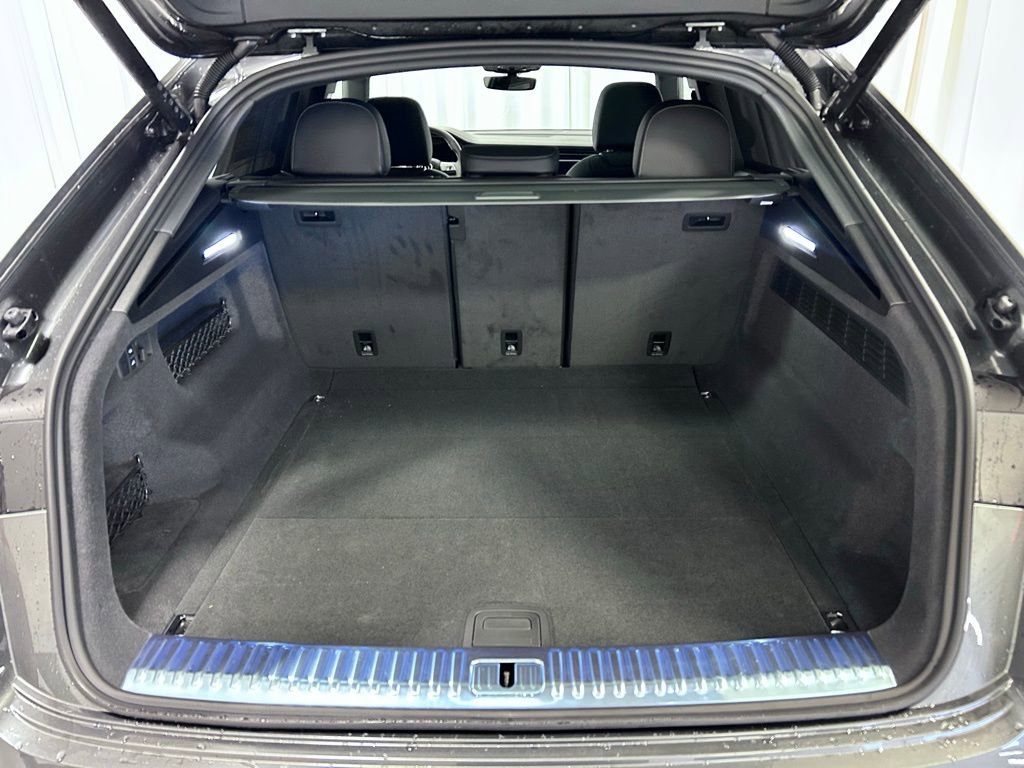 New 2026 Audi Q8 Premium Plus image 30