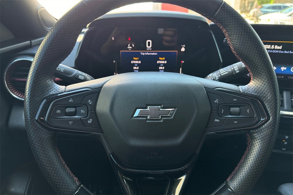 Used 2024 Chevrolet Trax RS w/ Sunroof Package image 20