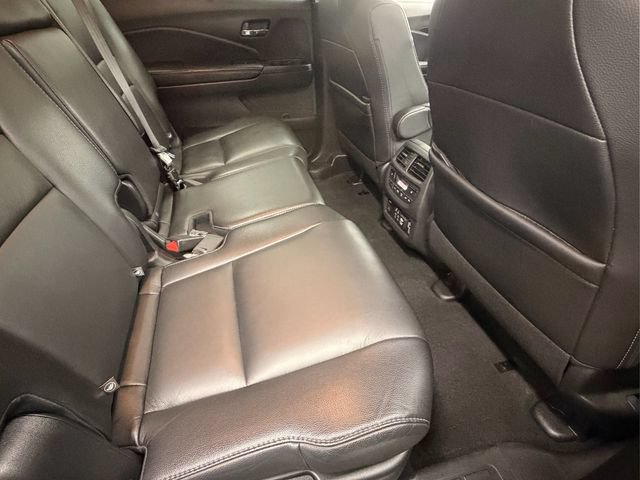 Certified 2019 Honda Pilot Touring image 21