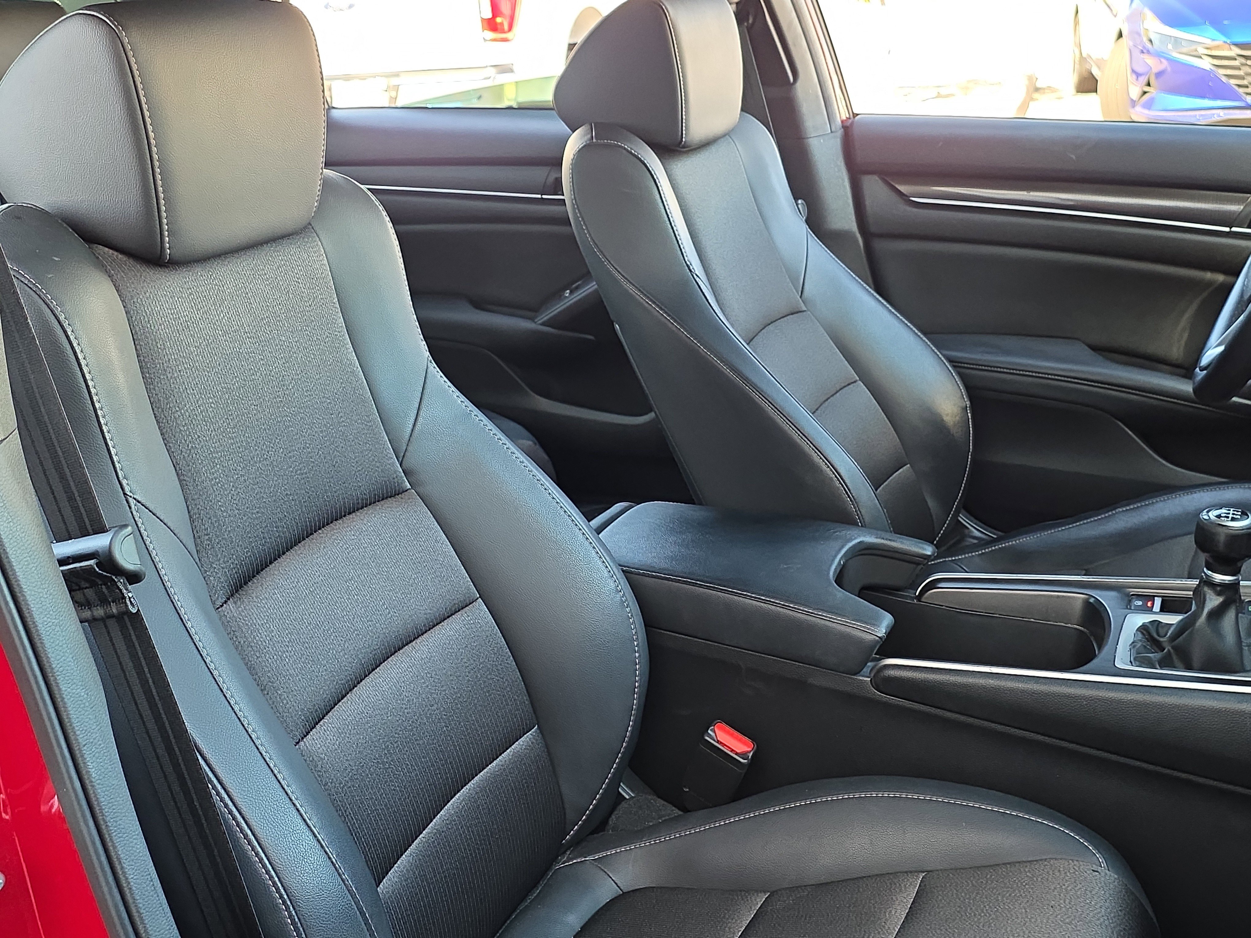 Used 2018 Honda Accord Sport image 30