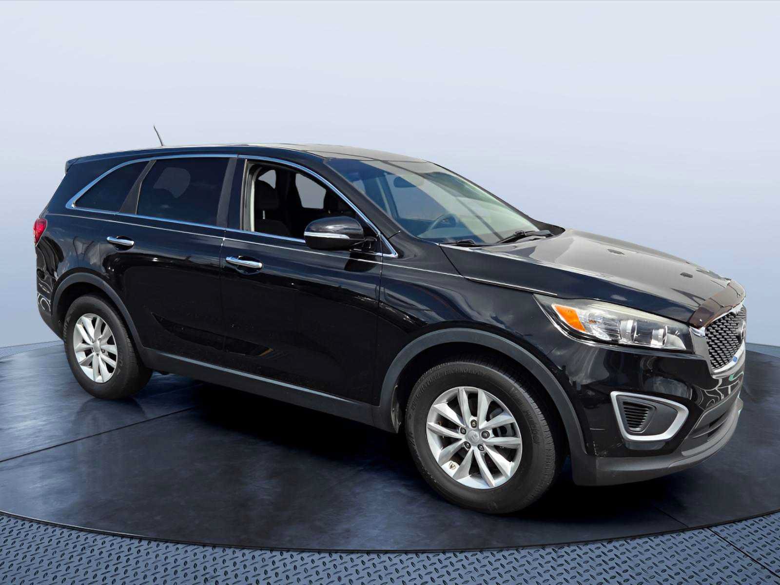 Used 2018 Kia Sorento L FWD image 1