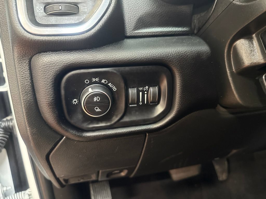 Used 2024 RAM 2500 Laramie AWD/4WD image 20