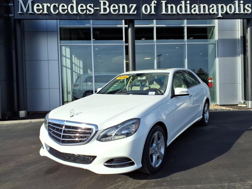 Used 2014 Mercedes-Benz E 350 4MATIC Sedan image 1