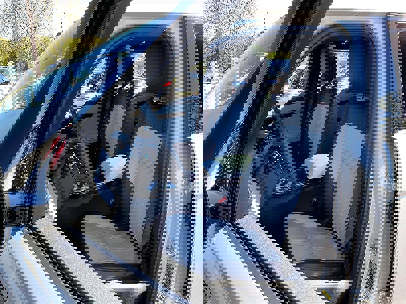 Used 2026 Land Rover Range Rover Evoque Dynamic SE image 26