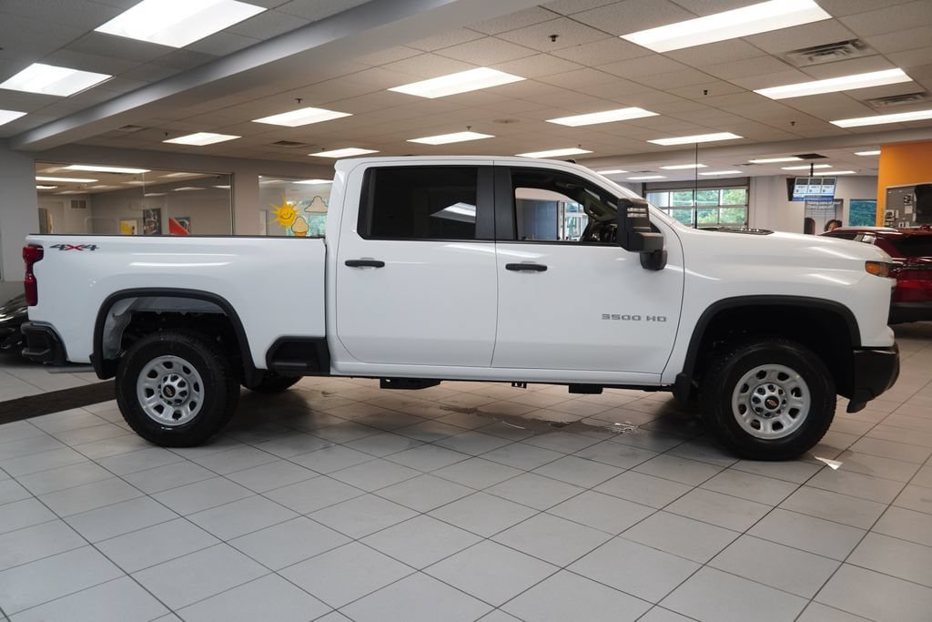 New 2026 Chevrolet Silverado 3500 W/T AWD/4WD image 11