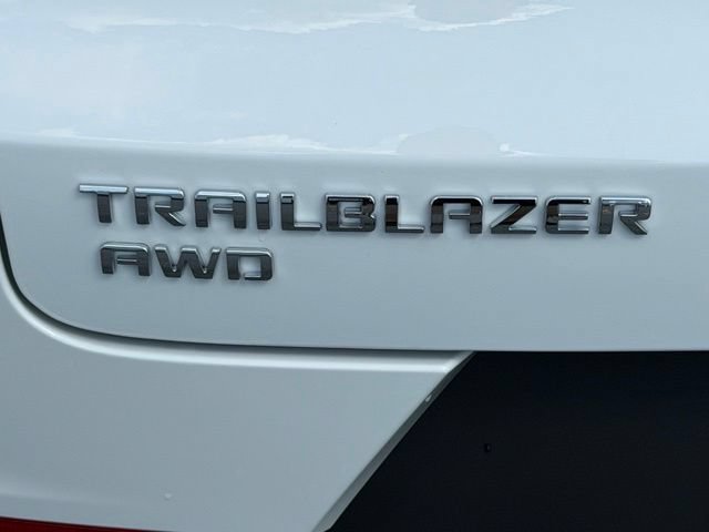 New 2026 Chevrolet TrailBlazer LS w/ LS Convenience Package AWD/4WD image 18