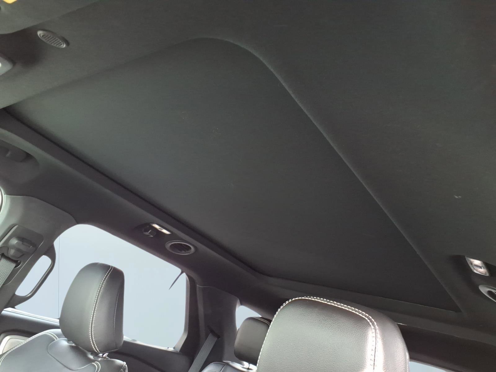 Used 2022 Ford Explorer ST w/ Equipment Group 401A image 10